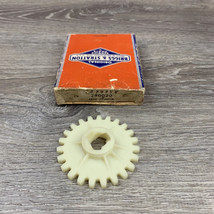 OEM Briggs &amp; Stratton Starter Gear 280020 - Genuine (BS4) - $2.75