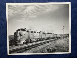 LOCOMOTIVE SANTA FE CHIEF #19 NEAR FOX NM - GM DIESEL ELECTRIC - $24.73