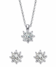 ROUND CRYSTAL FLOWER STUD EARRING AND NECKLACE IN SILVERTONE - £55.74 GBP