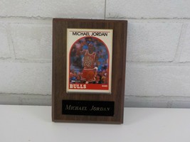 1989 NBA Hoops Michael Jordan Basketball Card in Wooden Frame - £11.95 GBP