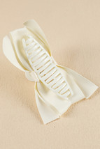 White Bow Decor Large Hair Claw Clip - $69.36 MXN