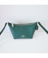 Coach CW336 Zip Crossbody Crossgrain Leather Small Handbag Emerald Green - $1,704.96 MXN