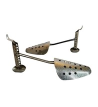 Vintage Pair of EKCO Metal Adjustable Shoe Tree Stretchers Shapers Keepe... - £13.58 GBP