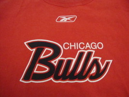 NBA Chicago Bulls National Basketball Fan Reebok Apparel Red T Shirt M - £12.49 GBP