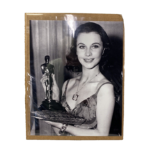 1940 Vivian Leigh Academy Award Photograph by Peter Stackpole 8&quot; x 10&quot; - $207.89 MXN