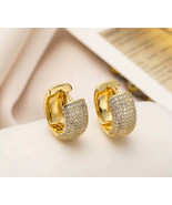 Hoop earrings with zircons. / Pendientes de aro con circones. - €13,02 EUR