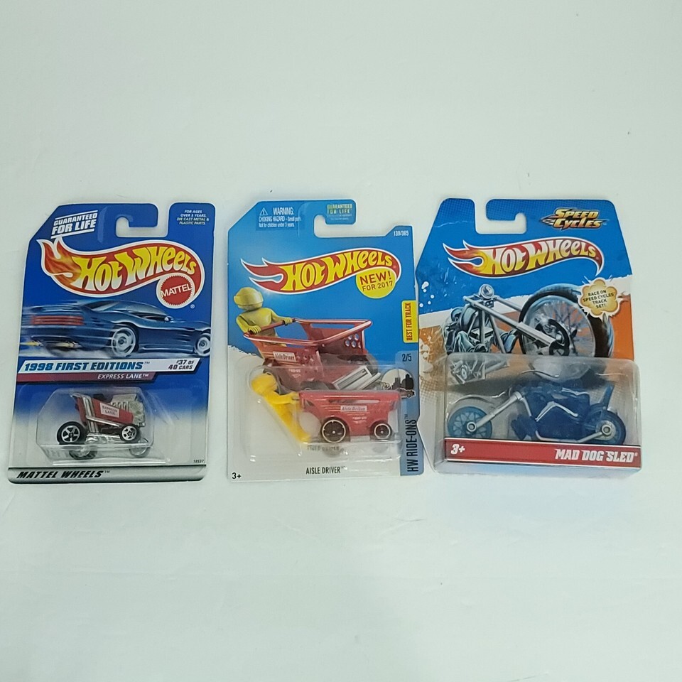 Lot of 3 Hot Wheels Mad Dog Sled HW Ride Ons Aisle Driver Express NEW Di... - $20.19