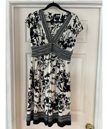 Jones New York Cap Sleeve Black/White  Maxi Dress Size 10 - $33.69 CAD