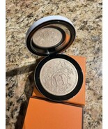 Hermes Face And Eyes Illuminating Powder 01 OR PERMABRASS - $2,850.83 MXN