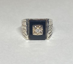 Vintage Silver &amp; 14 Karat White Gold Genuine Black Onyx and Diamond Man&#39;... - $8,287.10 MXN
