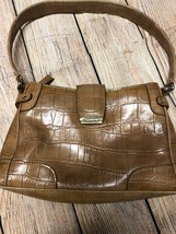 Liz Claiborne Women&#39;s Tan Embosed Crock Handbag - $12.38