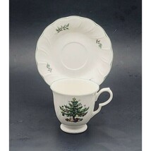 Nikko Happy Holidays Cup and Saucer 2 piece Set Christmas Tree Vintage J... - $276.34 MXN