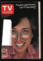 TV Guide10/29/1977-Classic issue of TV Guide--Beverly Garland cover-Ny Metro ... - £28.07 GBP