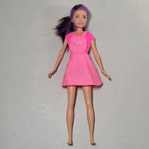 Skipper Barbie Doll Brunette Hair Purple Streaks Pink Overall Dress Mattel 2010 - $12.59