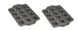 All-Clad Non-Stick Pro Release Muffin Pan (Set of Two) with All-clad Oven Mitts - £50.80 GBP