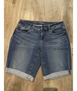 Time and Tru Women&#39;s Size 10 Blue Denim Distressed Mid-Rise Cuffed Shorts - £14.11 GBP