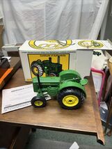 NIB VINTAGE  1/16 ERTL JOHN DEERE D TRACTOR 100 YRS MINNEAPOLIS FARM TOY... - $39.99