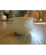 BELLEEK IRELAND SERENITY OPEN SUGAR BOWL 8TH BLUE MARK - $23.07 CAD