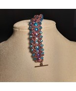 6 to 6.5 Rose colored Pearl bracelet with blues made from all glass beads - £14.62 GBP