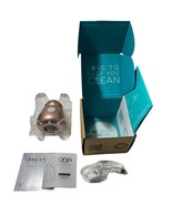 TAO Clean Ona Diamond Orbital Facial Brush Cleansing Station Rose Gold O... - $1,046.47 MXN