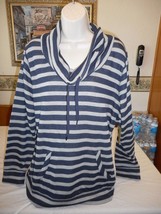 Women&#39;s Made For Life Turtleneck Long Sleeve Size XL Navy &amp; Gray Striped - £23.26 GBP