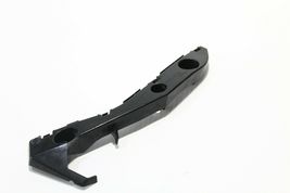 2004-2009 TOYOTA PRIUS FRONT BUMPER LEFT SIDE SUPPORT BRACKET GUIDE P2677 image 5