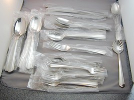 27 Pieces Hampton Glossy Central 18/10 Stainless Steel Flatware - £117.95 GBP