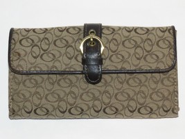 Vintage Beige Snap Closure Clutch Wallet - $7.91