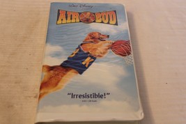 Air Bud (VHS 1997) Disney Clam Shell, Michael Jeter, Kevin Zegers, Buddy... - £15.73 GBP