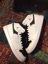 Jordan Access Men&#39;s Black &amp; White Leather Sneakers - 11.5 - New in Box - $140.00