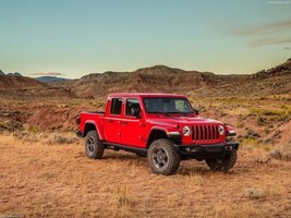 Jeep Gladiator 2020 Poster  24 X 32 #CR-A1-1364871 - $34.95
