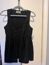 Urban Outfitters Eyelet Half Button Bottom Half Open Tank Top NWT - £14.40 GBP