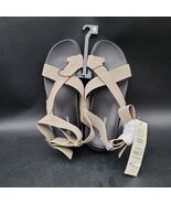 NEW NWT No Boundaries Sz 9 Women&#39;s  X-Strap Toe Loop Comfort Foot Bed Sa... - $305.74 MXN