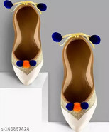 flip flop punjabi jutti khussa shoes indian shoes bridal shoes Mojari ju... - $406.17 MXN
