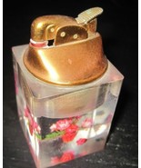 Vintage NOVELTY FLOWERS Brass Tone Table Top LUCITE Petrol Lighter - $856.77 MXN
