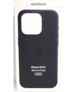 Apple - iPhone 15 Pro Silicone Case with MagSafe - Black MT1A3ZM/A OPEN BOX - £16.83 GBP