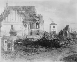 Destroyed Polish church after Russian army retreat 1914 World War I 8x10... - $8.81