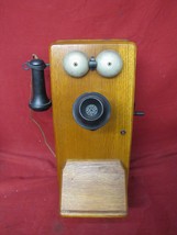 Vintage Antique Wall Oak Telephone Hand Crank 1918 Model - $366.29