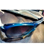 Sunglass - $20.58 CAD