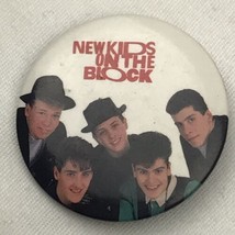 New Kids On The Block Pin NKOTB Vintage 90s Boy Band - £7.87 GBP