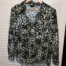 Rock &amp; Republic Misses Cheetah Print Button Down Blouse Size Medium - £17.19 GBP