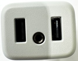 2016-2020 Buick Envision Dual USB Charging Port With Aux Outlet OEM 1351... - $552.67 MXN