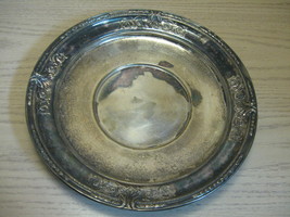 Silver Plate Serving Bowl Platter Flower &amp; Leaf Designs Wilcox 1898-Present - £7.86 GBP