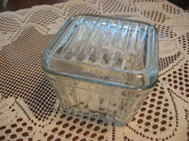 Glass Refrigerator Dish with Lid- Square- Ribbed-Clear-VTG - $10.00