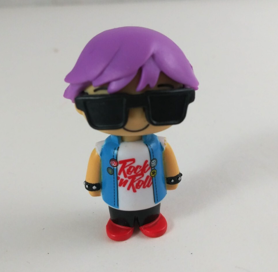 Full-size item image