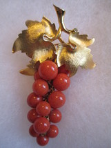 Grape Cluster Brooch Vintage - $24.97