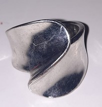 Lia Sophia Apex Ring size 7 Silver Tone Fashion - £19.77 GBP