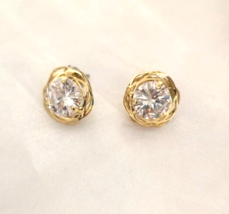 Women&#39;s Earrings Pierced Ears Clear Crystal Gold Tone Button Style Scalloped - £6.25 GBP