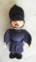 Vintage 1960s Great Britain Made Plastic Felt Beefeater Boy Doll 4 1/2&quot; Tall - £17.16 GBP