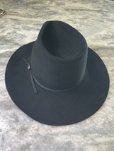 Western cowboy Charlie 1 Horse 4X Fur Felt hat size 7 1/8 in Black with hat band - £83.73 GBP